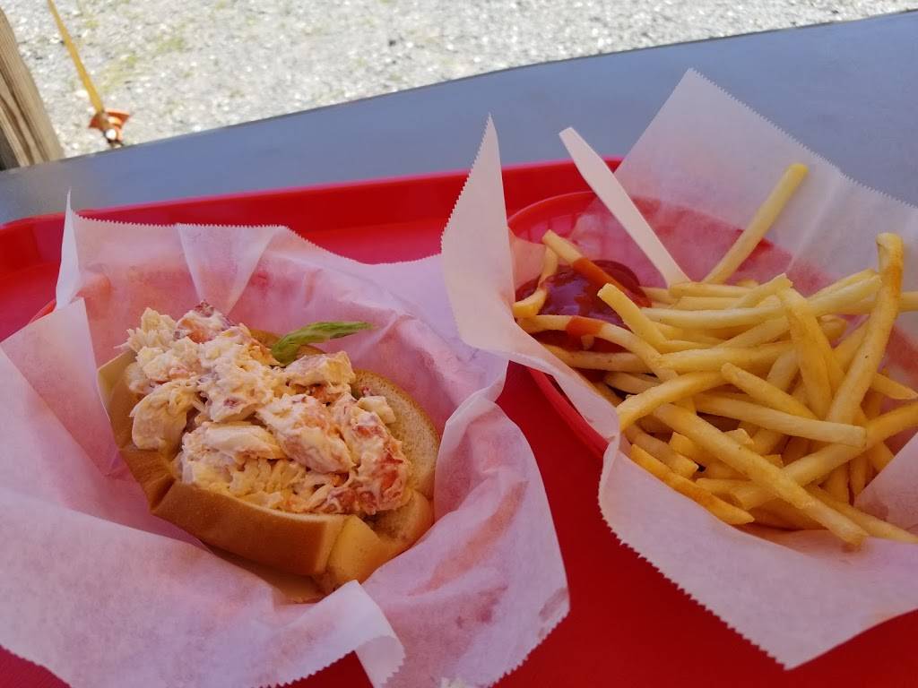 MJEK Seafood & Grill | restaurant | 239 Lakeview Dr, China, ME 04358, USA | 2072159481 OR +1 207-215-9481