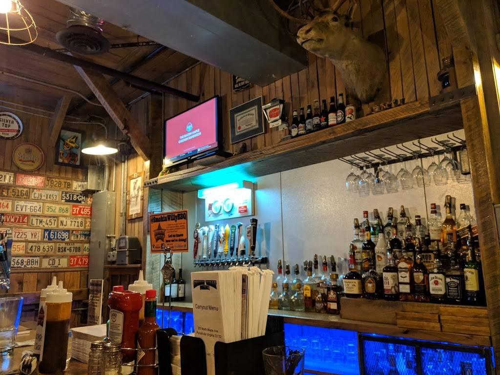Smokin Willy BBQ | restaurant | 6102, 201 N Maple Ave, Purcellville, VA 20132, USA | 5404417081 OR +1 540-441-7081