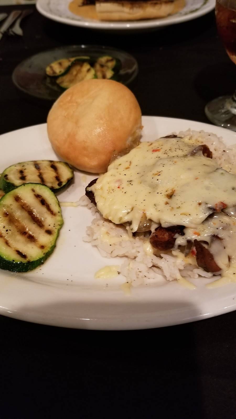 Orleans Bistro | restaurant | 149 S Main St, Grenada, MS 38901, USA | 6622948880 OR +1 662-294-8880