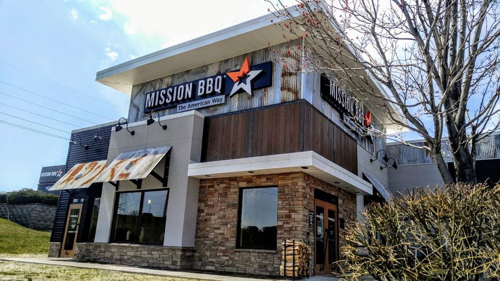 MISSION BBQ | restaurant | 1570 Butterfield Rd, Downers Grove, IL 60515, USA | 6308243606 OR +1 630-824-3606