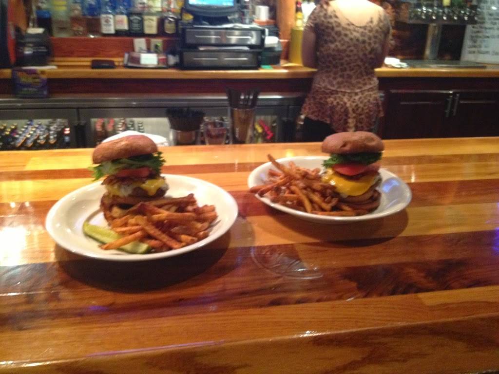 Williamston Pub & Grill | night club | 132 E Grand River Ave, Williamston, MI 48895, USA | 5179925060 OR +1 517-992-5060