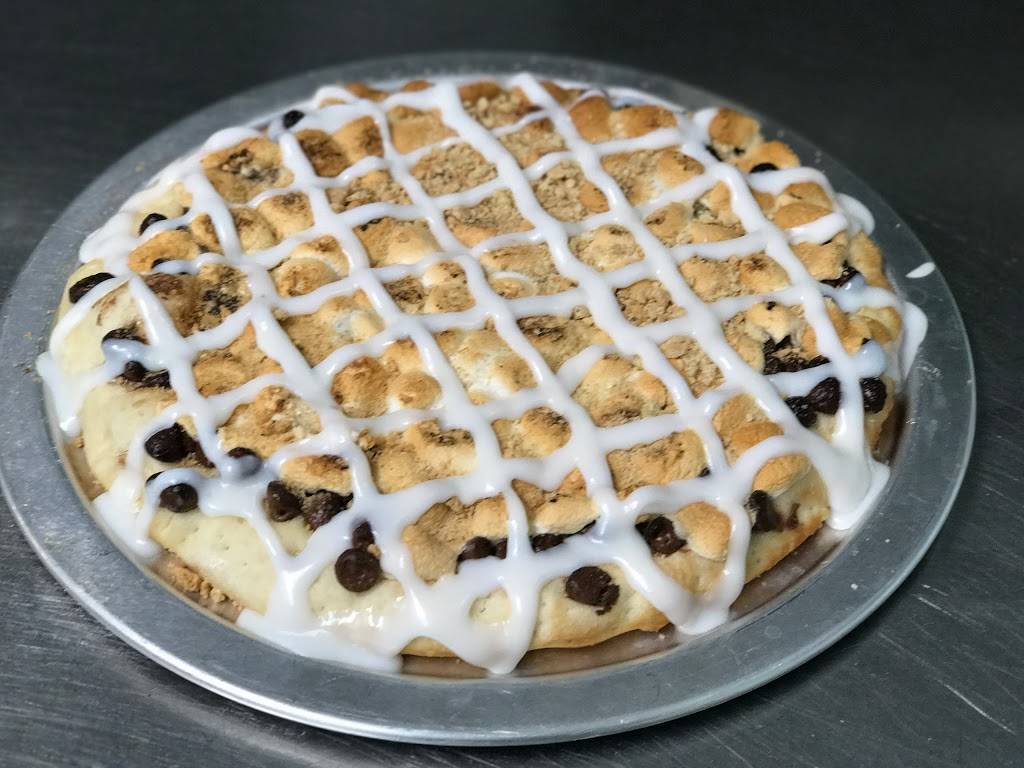 Pizza Magia | restaurant | 239 Western Blvd, Jacksonville, NC 28546, USA | 9103330444 OR +1 910-333-0444