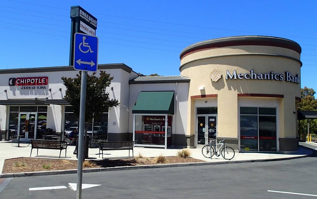 Chipotle Mexican Grill | restaurant | 2696 Pinole Valley Rd, Pinole, CA 94564, USA | 5102830070 OR +1 510-283-0070