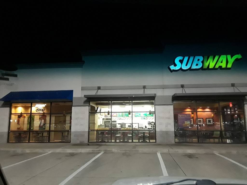 Subway Restaurants | restaurant | 1224 North, US-377 Suite 201, Roanoke, TX 76262, USA | 8178379996 OR +1 817-837-9996