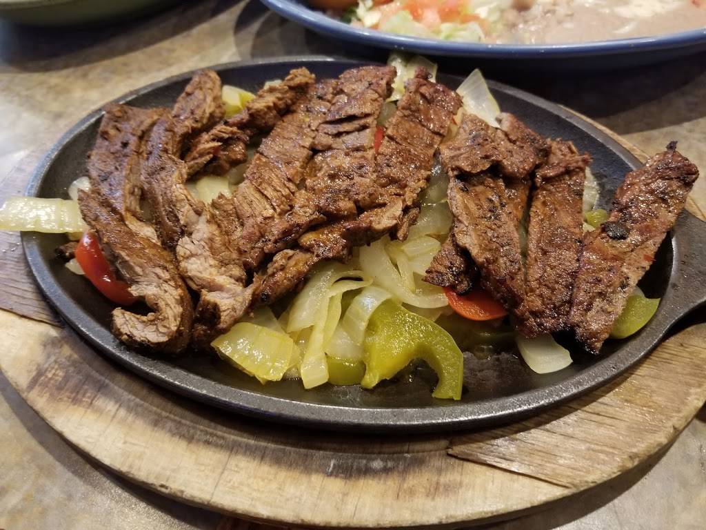 Acapulcos | restaurant | 500 Boston-Providence Turnpike, Norwood, MA 02062, USA | 7817624440 OR +1 781-762-4440