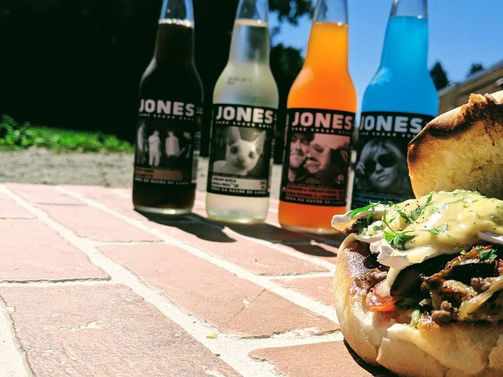 Big Ds Sandwich Shack | restaurant | 220 Springbank Ave, Woodstock, ON N4S 7R3, Canada | 5195367573 OR +1 519-536-7573