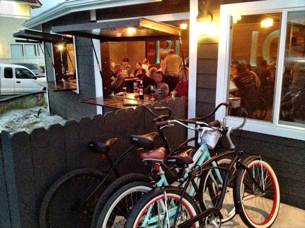 Priority Public House | restaurant | 576 N Coast Hwy 101, Encinitas, CA 92024, USA | 7602301999 OR +1 760-230-1999