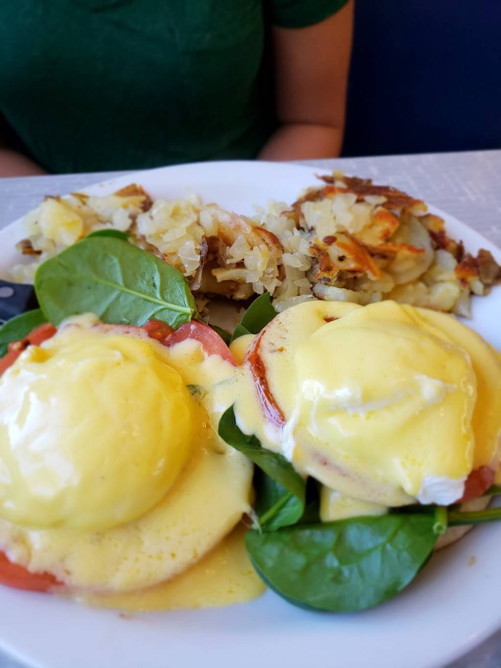 Townhouse Restaurant | meal takeaway | 139 N Central Ave, Oviedo, FL 32765, USA | 4073655151 OR +1 407-365-5151