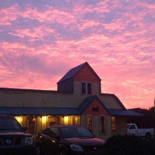 Stackem High Pancakes Milepost 4.5 | restaurant | 3801 N Croatan Hwy, Kitty Hawk, NC 27949, USA | 2522618221 OR +1 252-261-8221