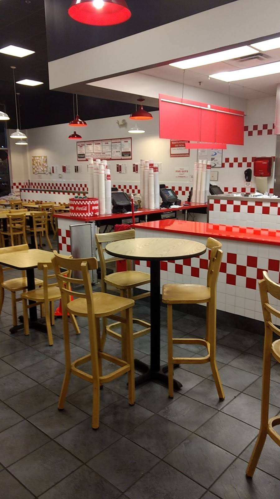 Five Guys | meal takeaway | 2743 Edmondson Rd, Cincinnati, OH 45209, USA | 5133515274 OR +1 513-351-5274