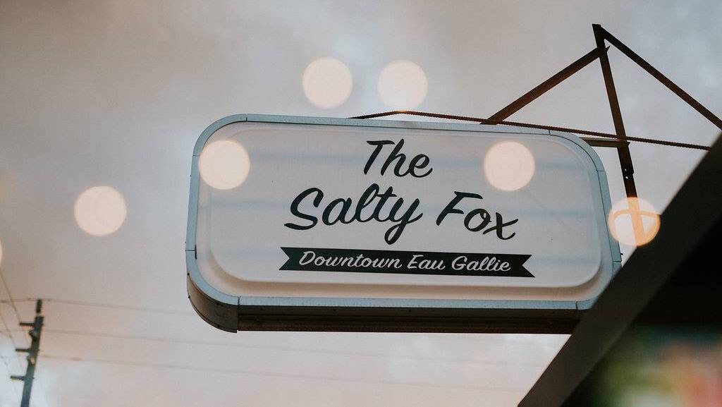 The Salty Fox | restaurant | 602 Eau Gallie Blvd, Melbourne, FL 32935, USA | 3214255453 OR +1 321-425-5453