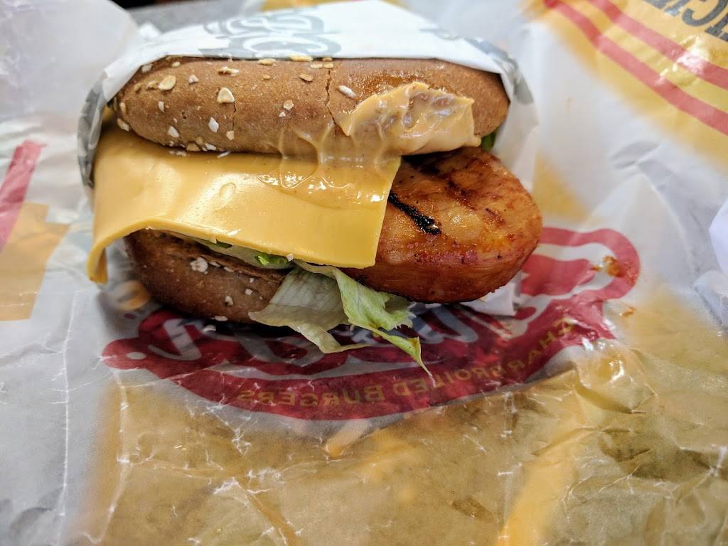 Carls Jr. | restaurant | 424 W Los Feliz Rd, Glendale, CA 91204, USA | 8182403941 OR +1 818-240-3941