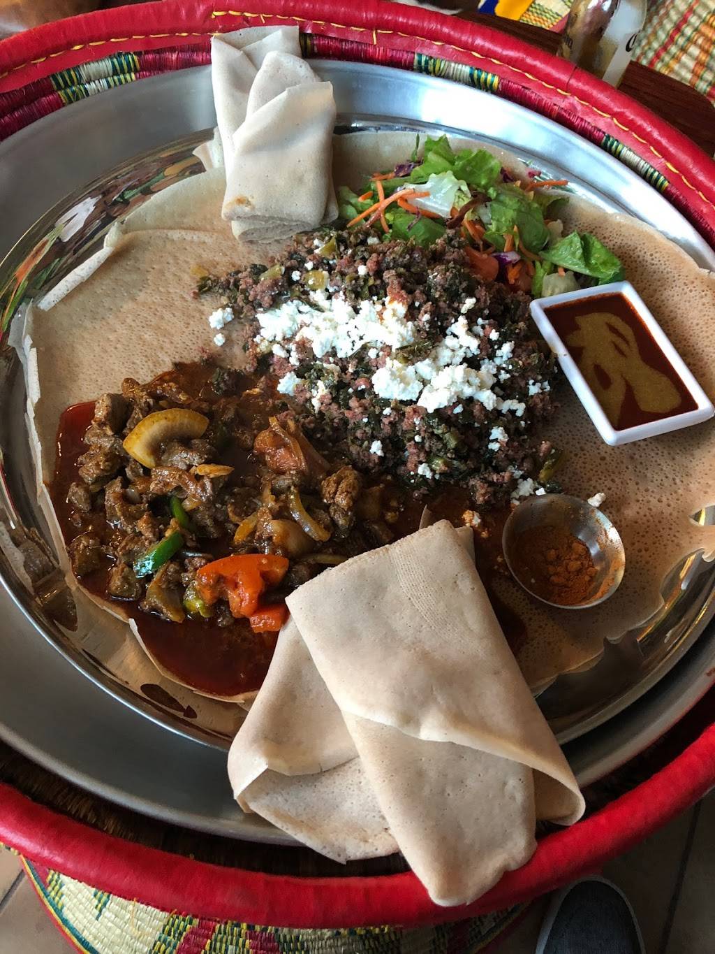 Blue Nile | restaurant | 160 14th St, Oakland, CA 94612, USA | 5102509609 OR +1 510-250-9609