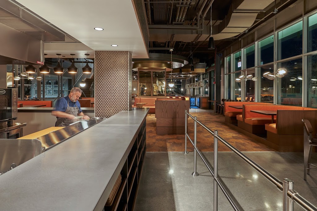 Lirica | restaurant | 900 E Grand Ave, Chicago, IL 60611, USA | 8727105750 OR +1 872-710-5750