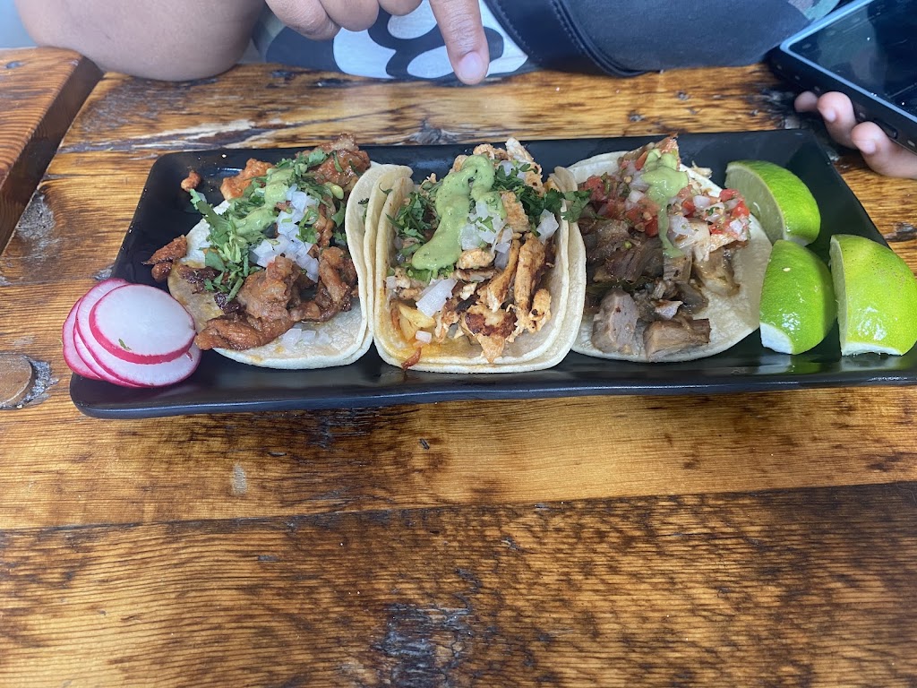 Taqueria Santa Fe | restaurant | 2248 1st Ave., New York, NY 10029, USA | 6468961007 OR +1 646-896-1007