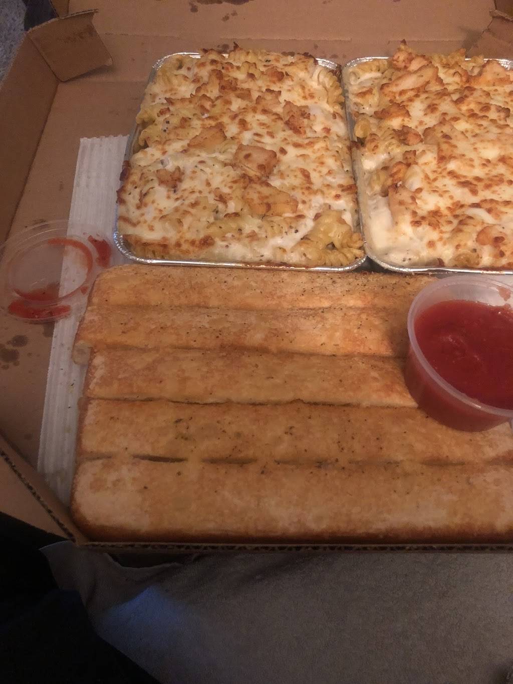 Pizza Hut Express | restaurant | 1801 Bay Area Blvd, Webster, TX 77598, USA | 2815571365 OR +1 281-557-1365