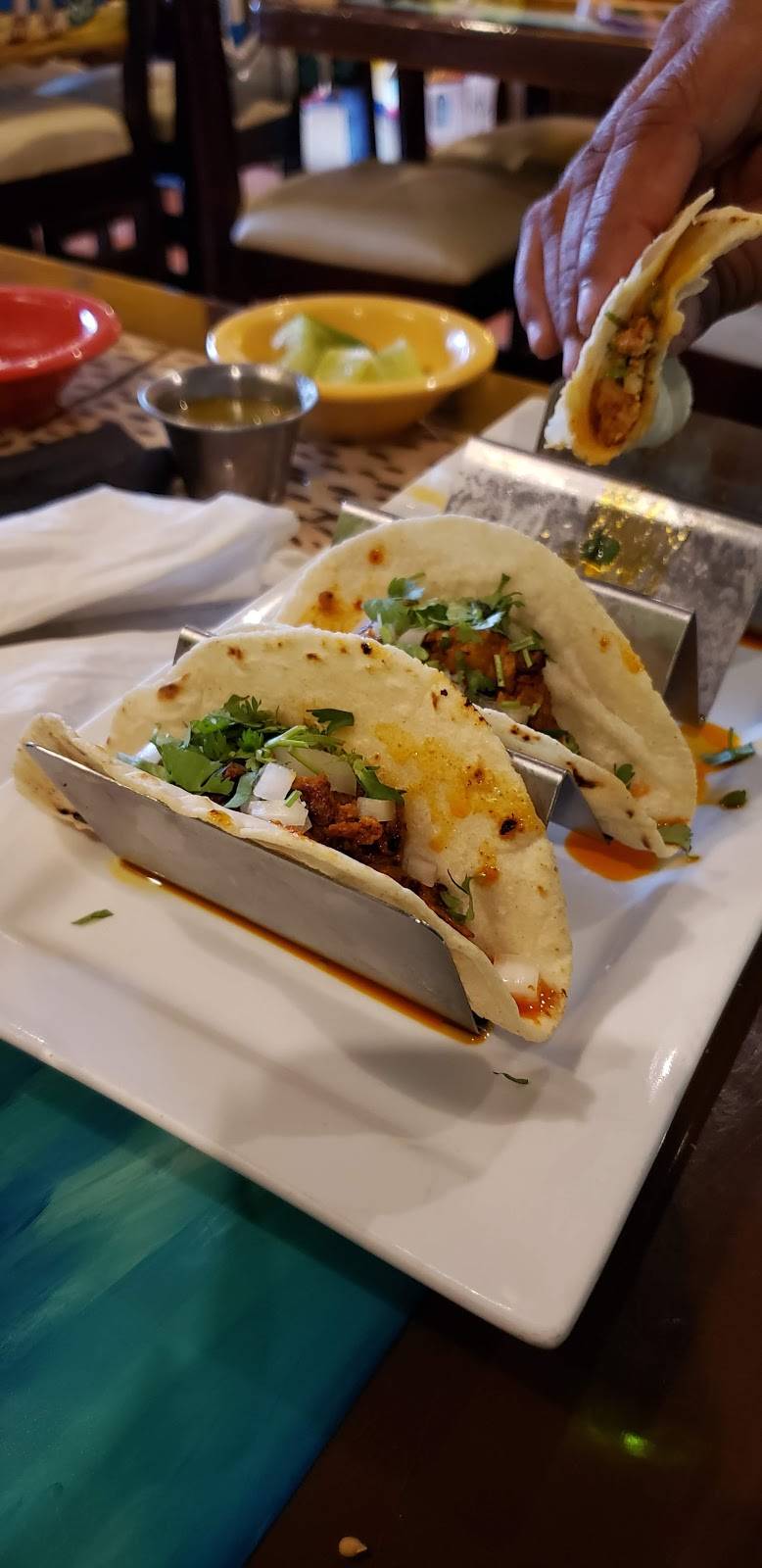 Fresh Guacamole Tequila & Bar | restaurant | 1930 W Granada Blvd, Ormond Beach, FL 32174, USA | 3869449925 OR +1 386-944-9925