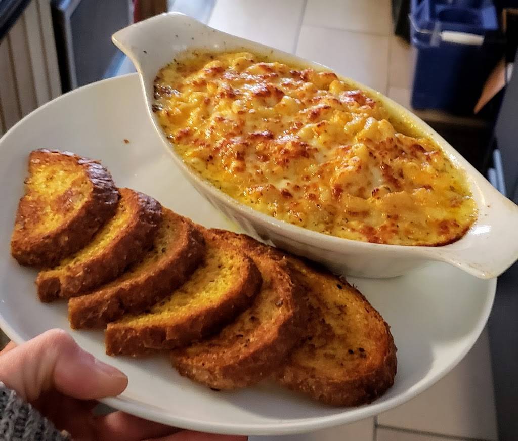 Church St. Diner | restaurant | 207 Church St, Keswick, ON L4P 1J9, Canada | 2898413027 OR +1 289-841-3027