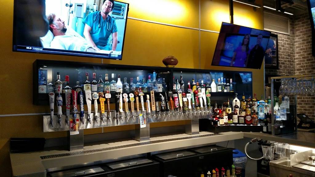 Buffalo Wild Wings | restaurant | 1400, I-35, New Braunfels, TX 78130, USA | 8306252549 OR +1 830-625-2549