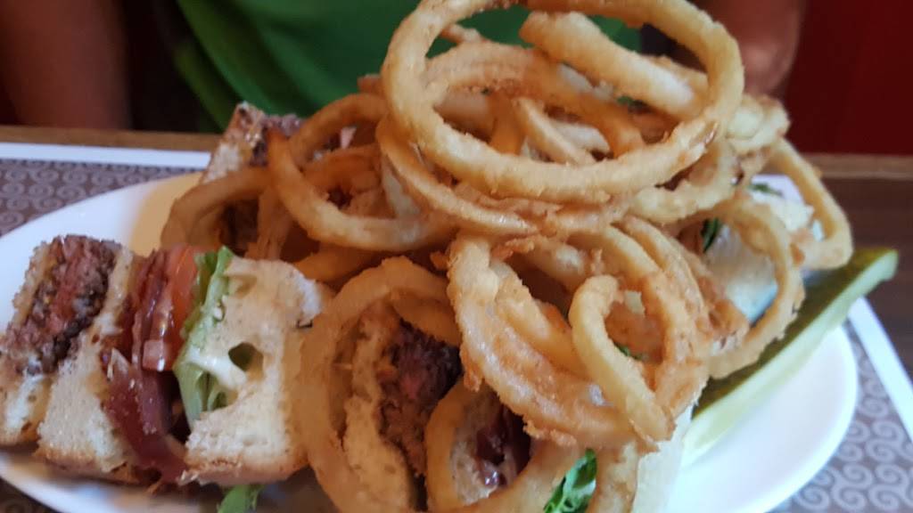 Geaghans Pub & Craft Brewery | restaurant | 570 Main St, Bangor, ME 04401, USA | 2079453730 OR +1 207-945-3730