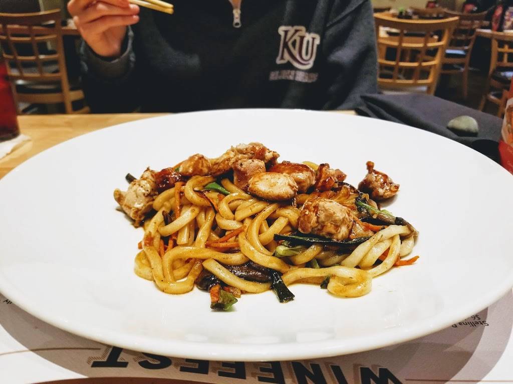 Sushi Zushi | restaurant | 3636 McKinney Ave, Dallas, TX 75204, USA | 2145227253 OR +1 214-522-7253