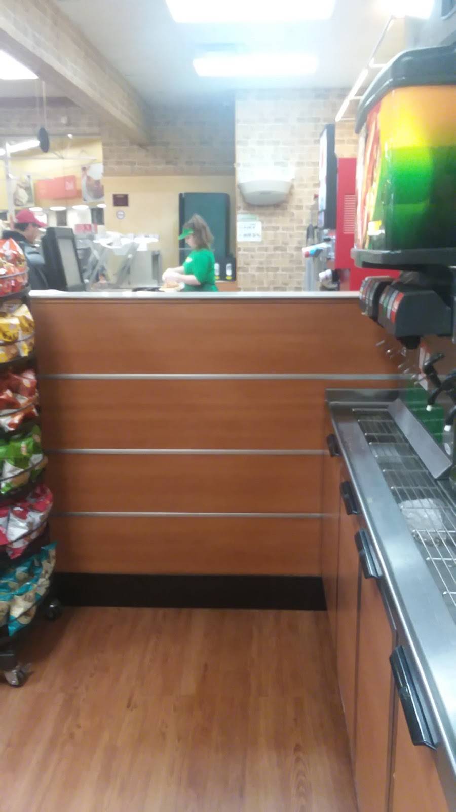 Subway | meal takeaway | 34025 LA-16, Denham Springs, LA 70706, USA | 2256656233 OR +1 225-665-6233