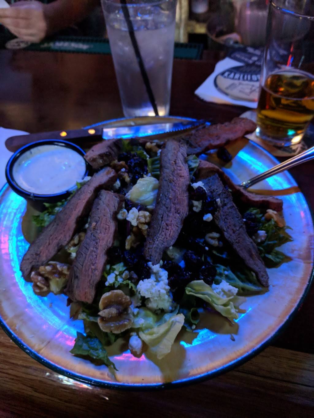 Shannons On Pine Irish Pub & Sports Bar | night club | 209 Pine Ave, Long Beach, CA 90802, USA | 5624364363 OR +1 562-436-4363