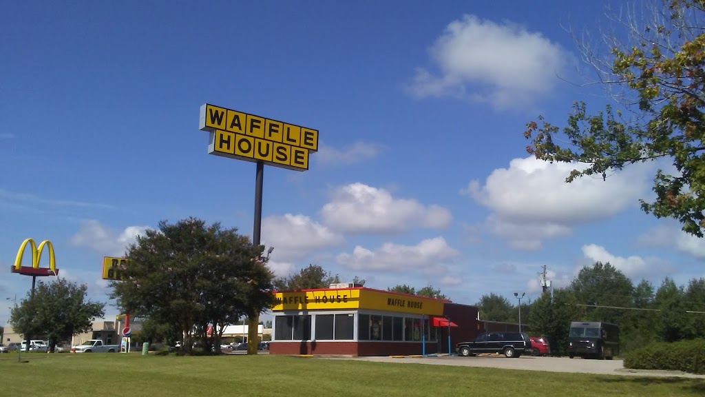 Waffle House | meal takeaway | 2325 Reeves St, Dothan, AL 36303, USA | 3346731997 OR +1 334-673-1997