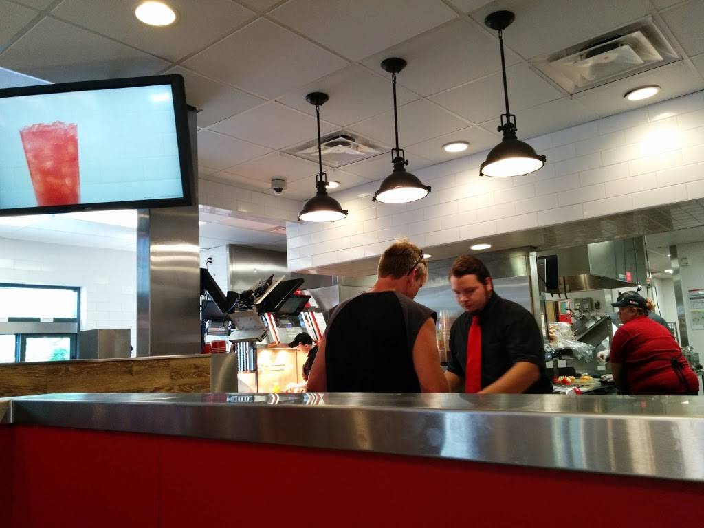 Wendys | restaurant | 4720 Commercial Way, Spring Hill, FL 34606, USA | 3525971133 OR +1 352-597-1133