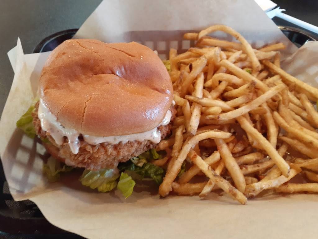 Stripes Burrito Co | restaurant | 5211 Gibson Blvd SE, Albuquerque, NM 87108, USA | 5052659200 OR +1 505-265-9200