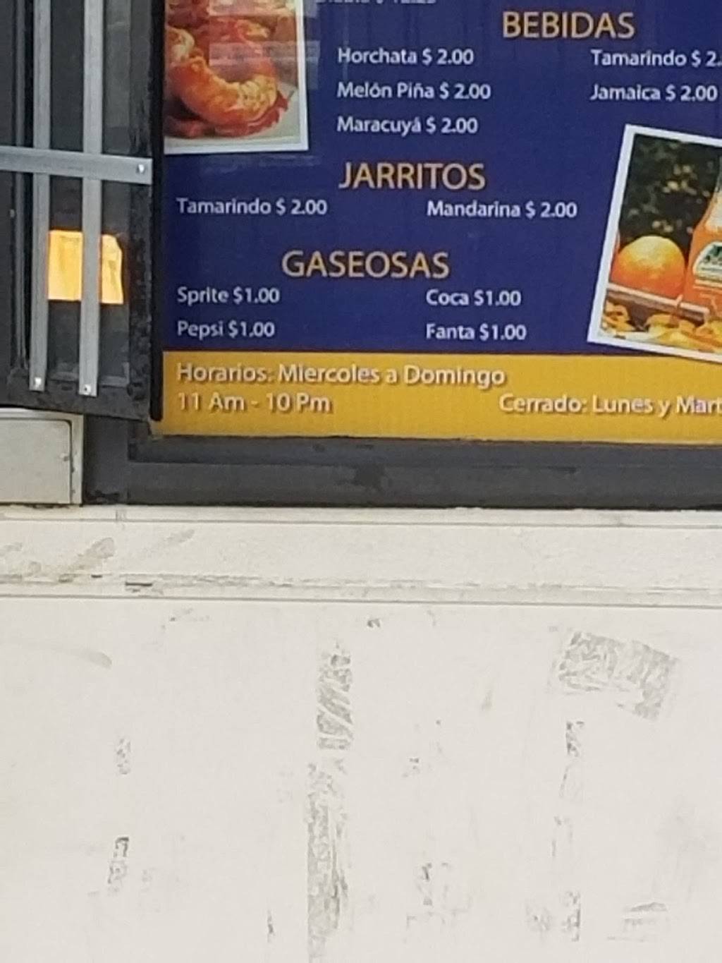 Pupuseria la Metapaneca | restaurant | 2405 Holloway St, Durham, NC 27703, USA | 9195962763 OR +1 919-596-2763