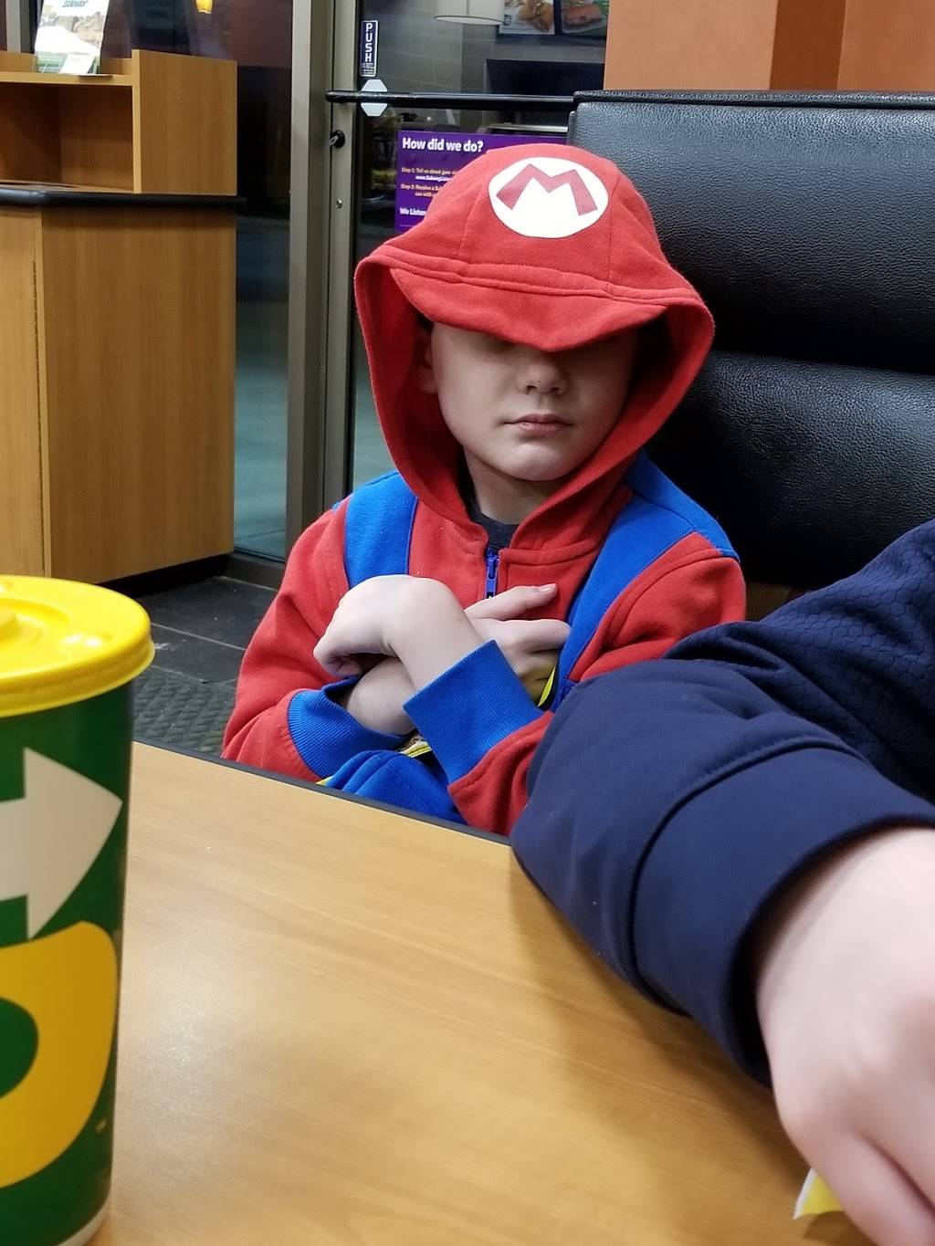 Subway | restaurant | 420 Patrol Rd, Jeffersonville, IN 47130, USA | 8122882188 OR +1 812-288-2188