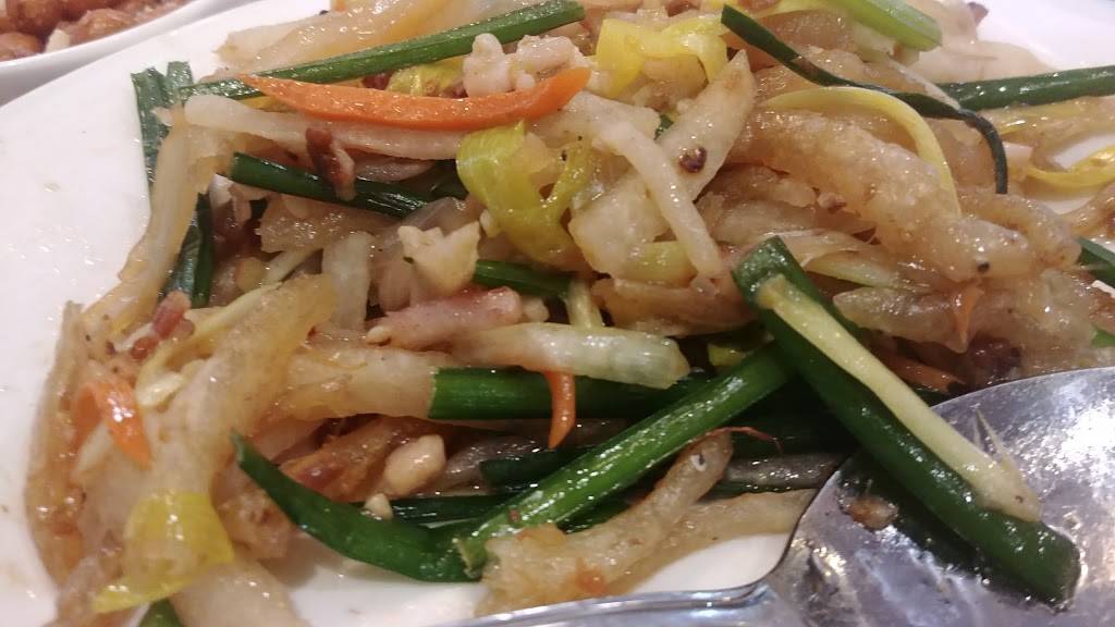 Golden Z | restaurant | 1410 Avenue U, Brooklyn, NY 11229, USA | 7183824328 OR +1 718-382-4328