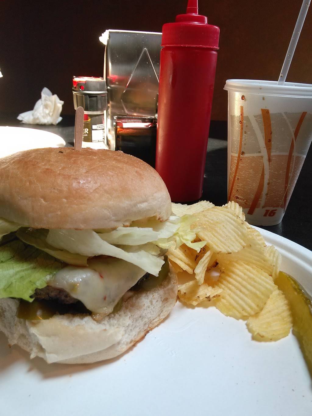 Rez Smoke Shop | restaurant | 986 Bloomingdale Rd, Basom, NY 14013, USA | 7165422887 OR +1 716-542-2887