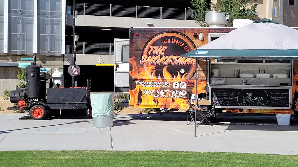 The Smokesman! | restaurant | 949 Empire Mesa Way, Henderson, NV 89011, USA | 7024679390 OR +1 702-467-9390