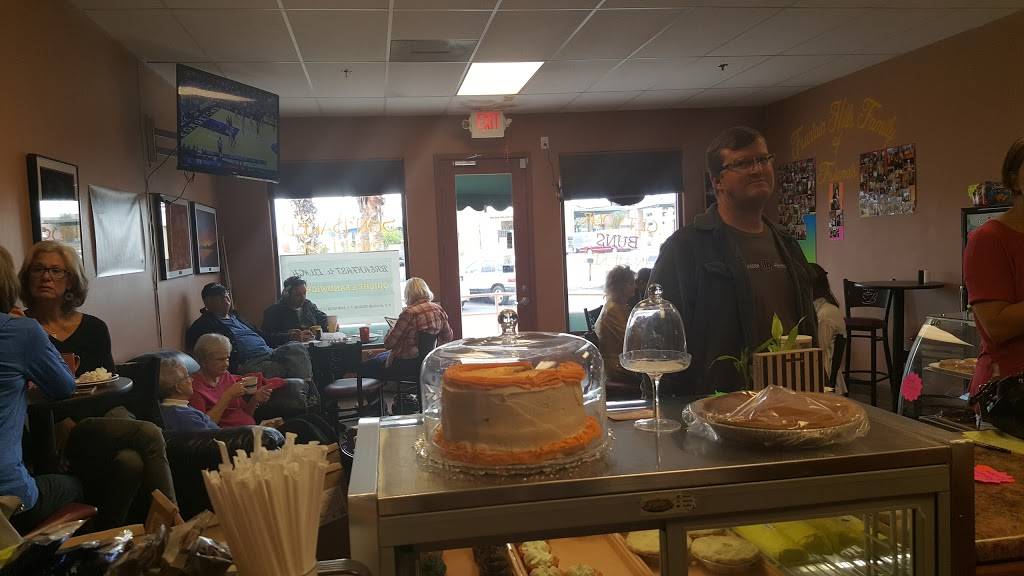 Sun Baked Food 4 The Soul | restaurant | 16842 E Parkview Ave #1, Fountain Hills, AZ 85268, USA | 4808372448 OR +1 480-837-2448