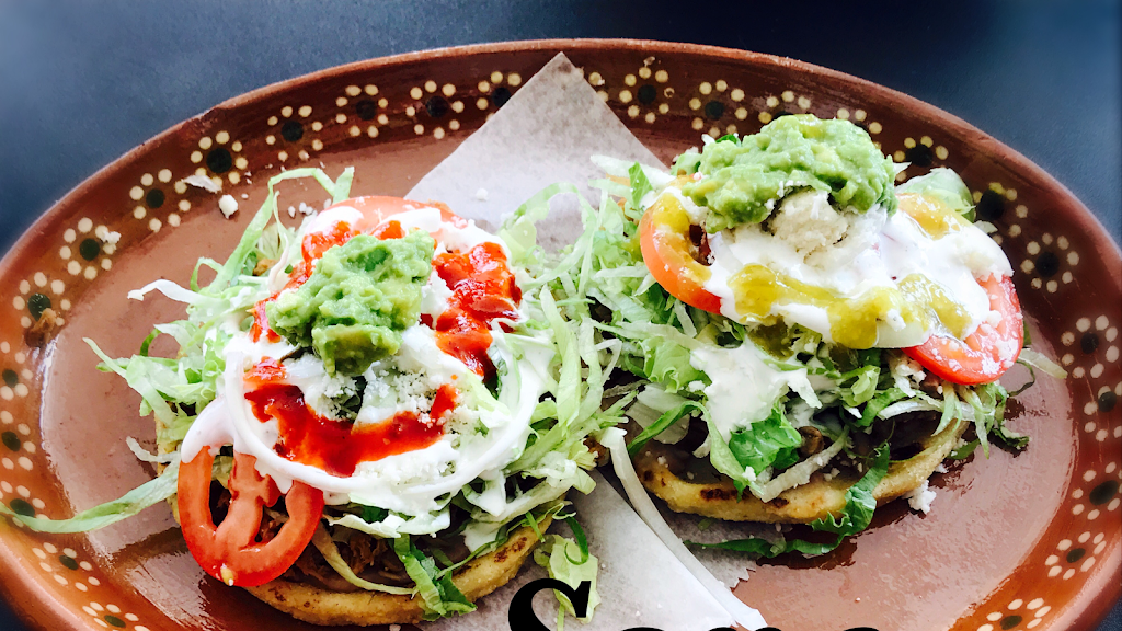 Torres Mochas | restaurant | 1995 Lamar Ave, Paris, TX 75460, USA | 9034015033 OR +1 903-401-5033