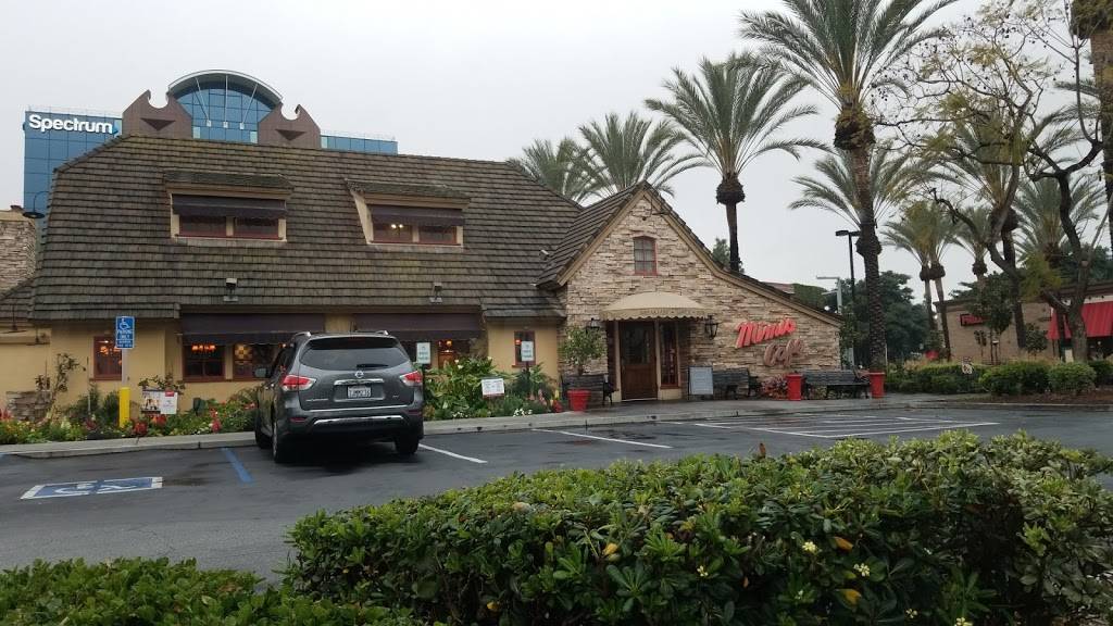 Mimis Cafe | cafe | 12727 Towne Center Dr, Cerritos, CA 90703, USA | 5628090510 OR +1 562-809-0510