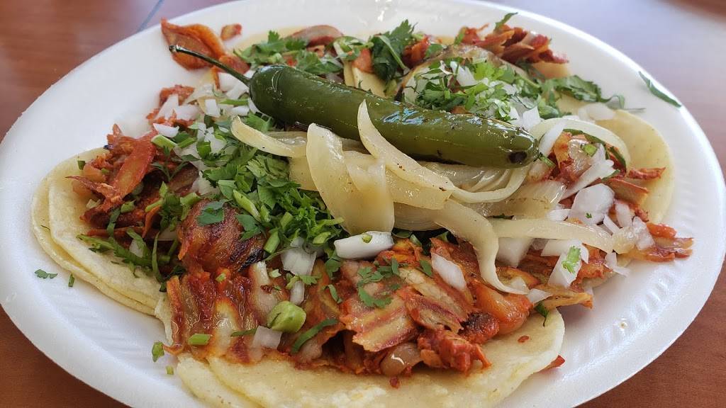 Taqueria el fogon | restaurant | 2604 N Arkansas, Wichita, KS 67204, USA | 3162089217 OR +1 316-208-9217