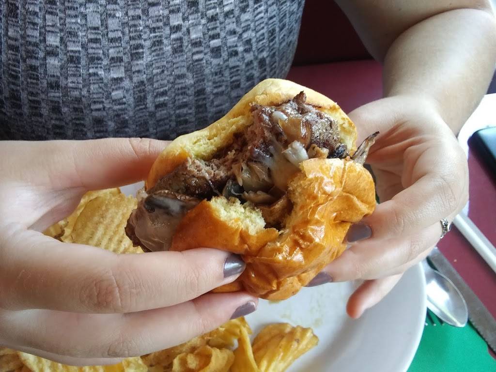 Phat Boys Diner | restaurant | 185 Main St, Cornish, ME 04020, USA | 2076257980 OR +1 207-625-7980