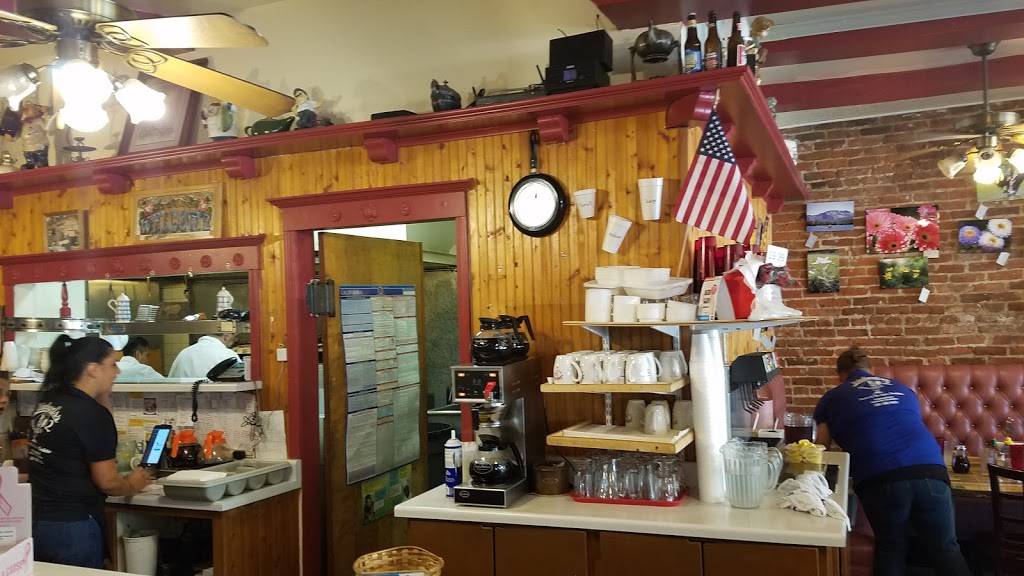 Edelweiss Restaurant 2 | restaurant | 111 Sacramento St suite a, Auburn, CA 95603, USA | 5308898123 OR +1 530-889-8123