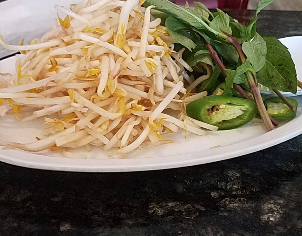 Pho 7 | restaurant | 10009 E Hampden Ave, Denver, CO 80231, USA | 3037521065 OR +1 303-752-1065