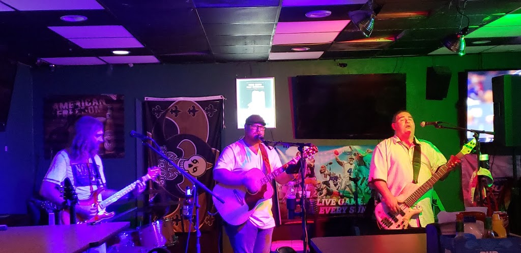 Perdido Key Sports Bar & Restaurant | restaurant | 13583 Perdido Key Dr, Pensacola, FL 32507, USA | 8503326403 OR +1 850-332-6403