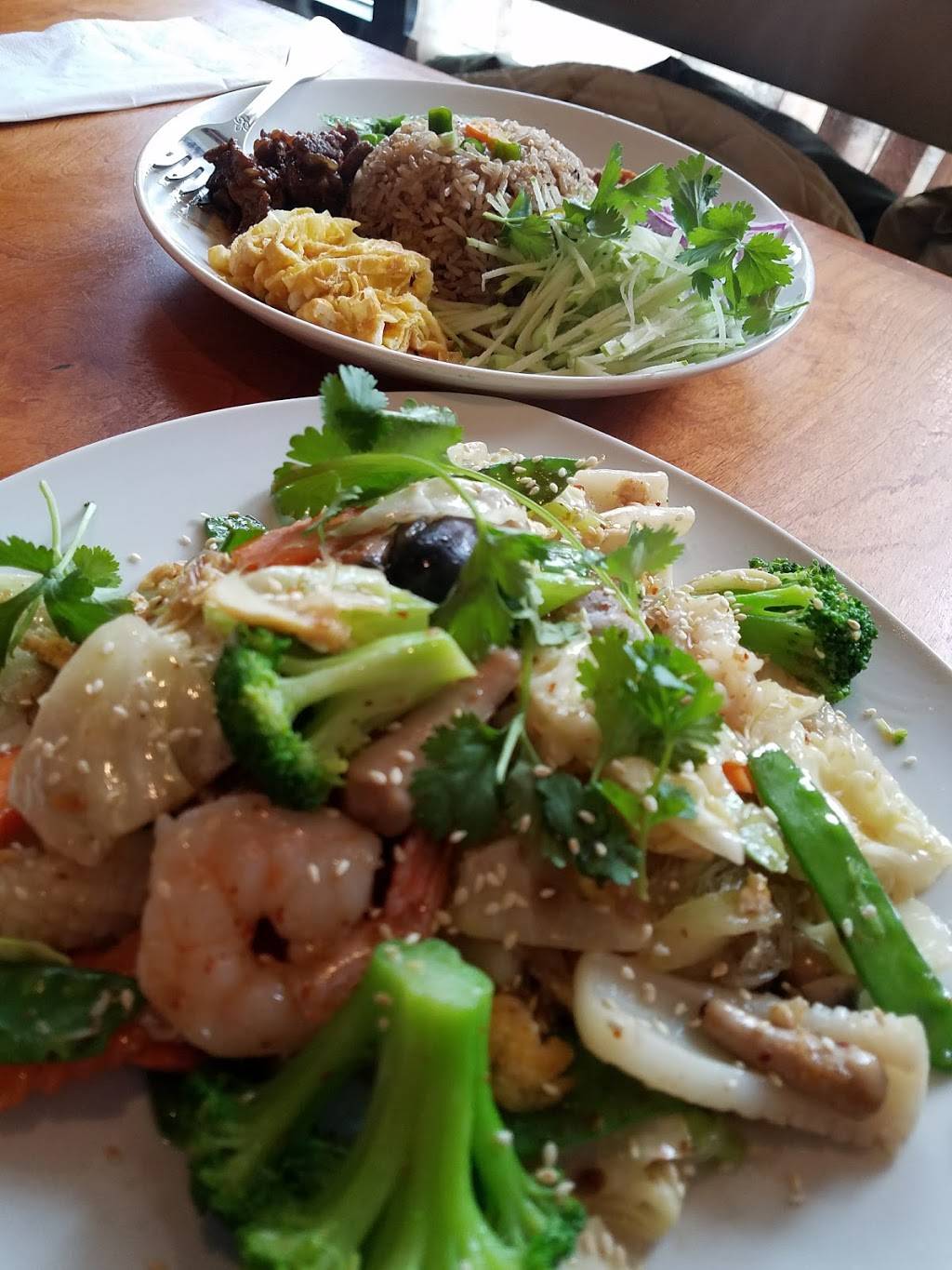 Noodle Land | restaurant | 16564 Cleveland St O, Redmond, WA 98052, USA | 4258694451 OR +1 425-869-4451