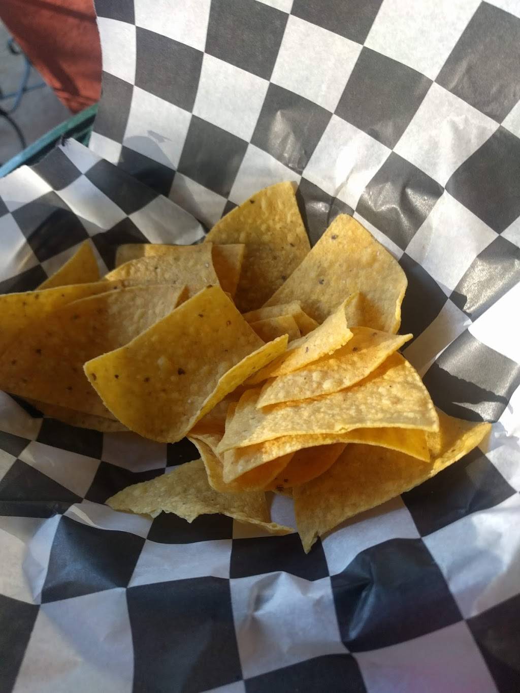 La Tropicana | restaurant | 434 Locust St, Lawrence, KS 66044, USA | 7857493550 OR +1 785-749-3550