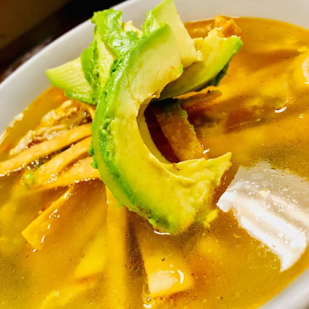 Felipes Mexican Restaurant | meal takeaway | 3434 W Central Ave, Wichita, KS 67203, USA | 3169429131 OR +1 316-942-9131