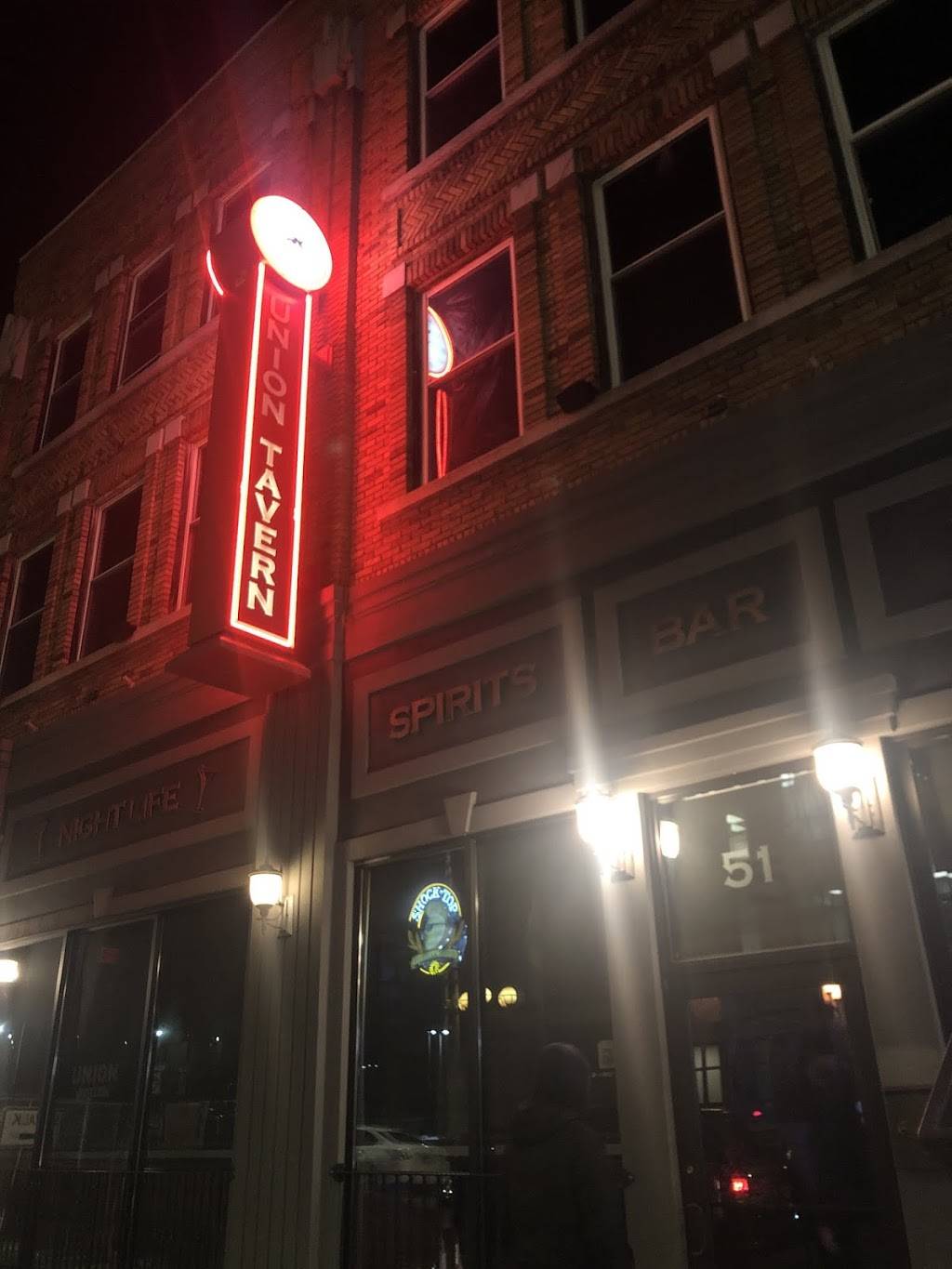 Union Tavern | restaurant | 51 Market St, Poughkeepsie, NY 12601, USA | 8452325675 OR +1 845-232-5675