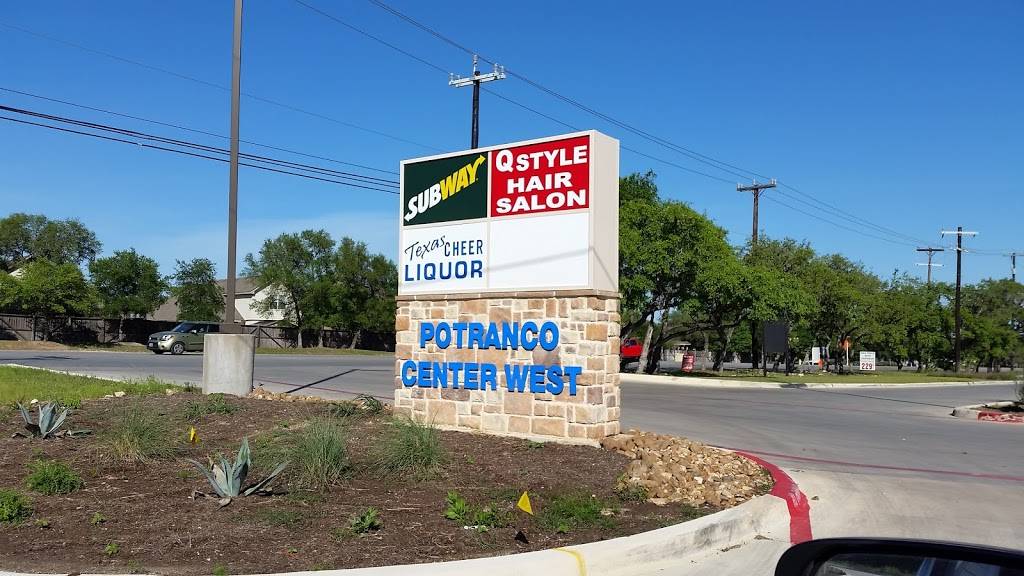 Subway Restaurants | restaurant | Potranco Center West, 15118 Potranco Rd 10 & 11, San Antonio, TX 78245, USA | 2106790321 OR +1 210-679-0321