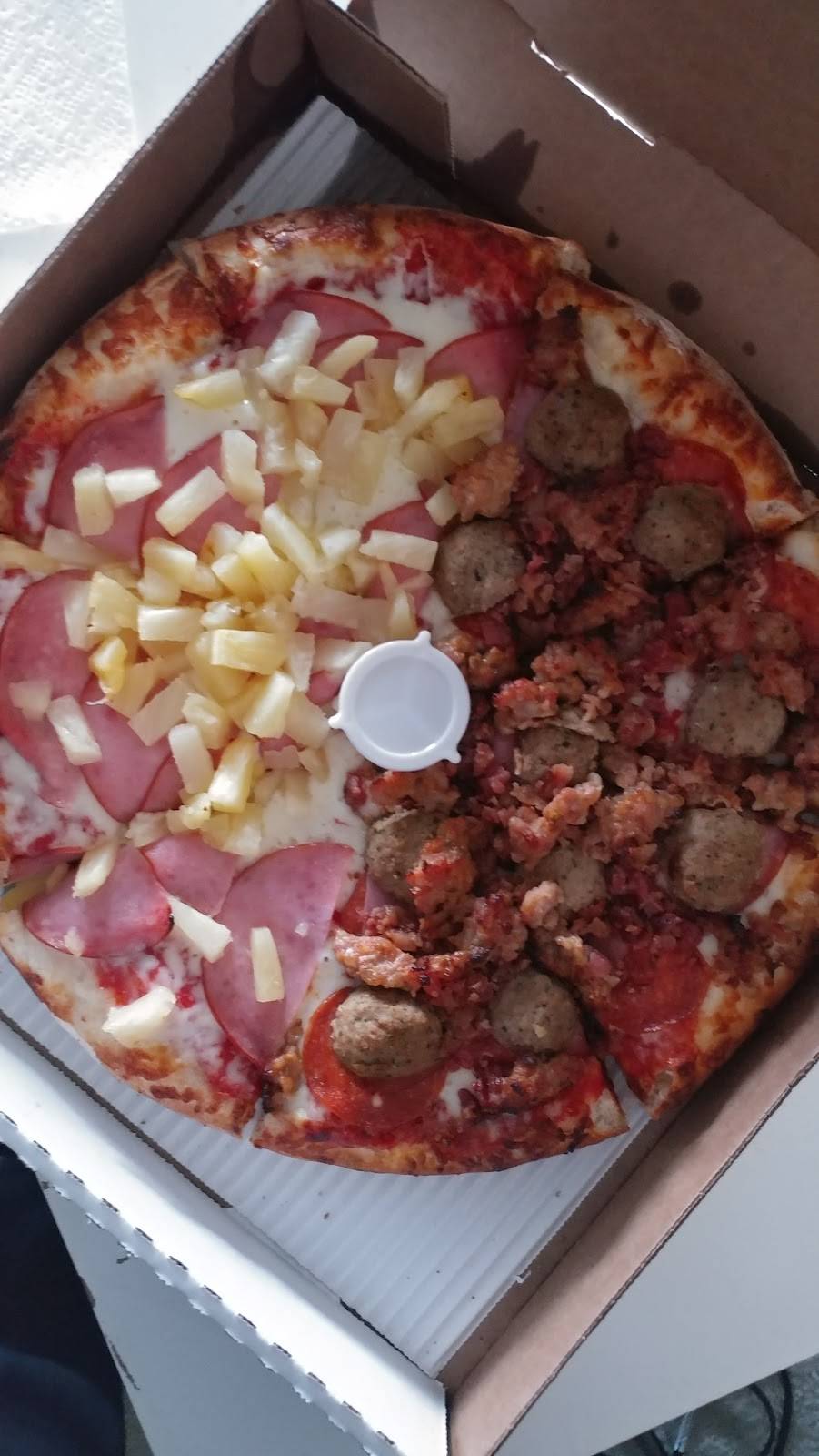 First Class Pizza | restaurant | 45 Auto Center Dr, Foothill Ranch, CA 92610, USA | 9493806377 OR +1 949-380-6377