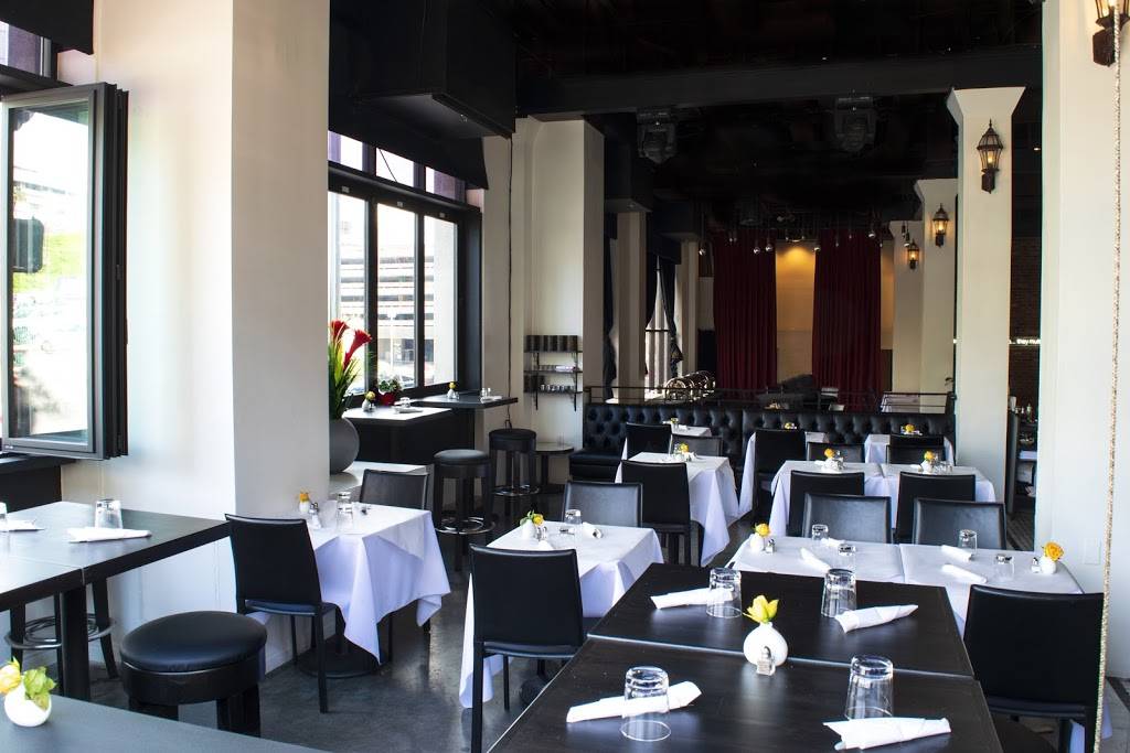 Hill Street Bar & Restaurant | restaurant | 200 S Hill St, Los Angeles, CA 90012, United States | 8664455781 OR +1 866-445-5781